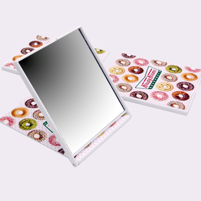 Customized pattern mirror