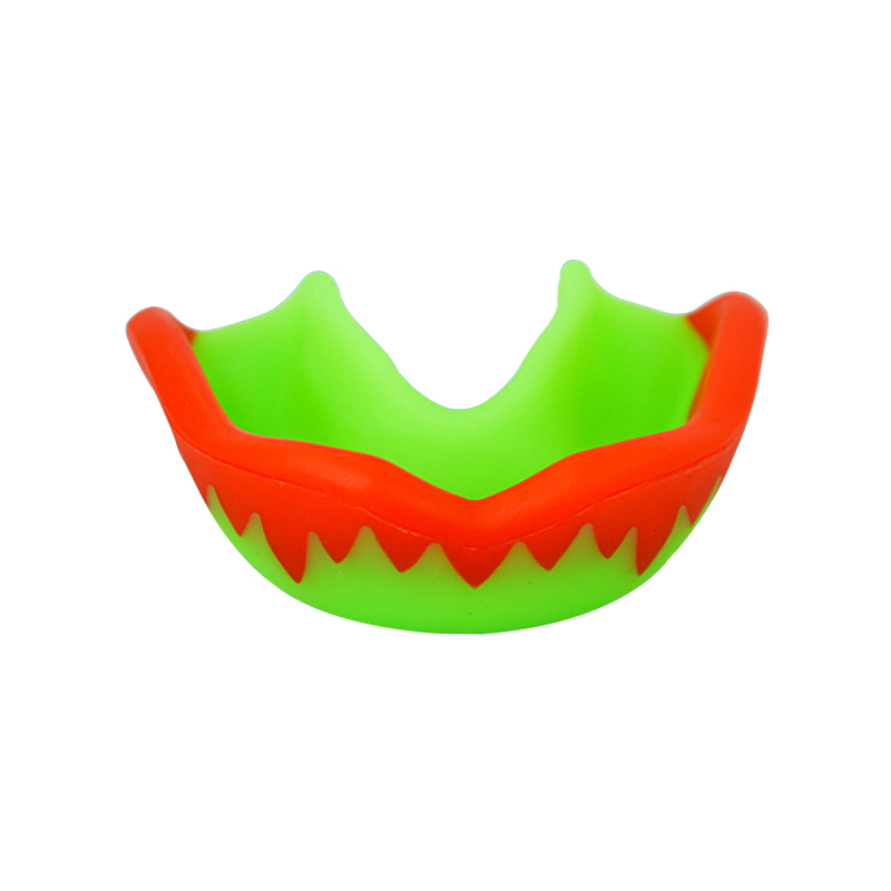 Two colors Shark-teeth mouth guard2